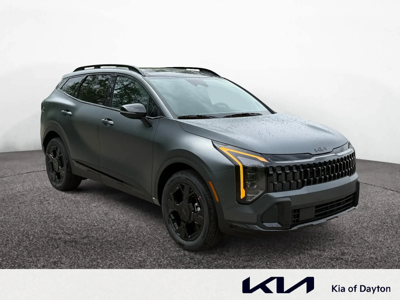 New 2026 Shadow Matte Gray Kia X-Line image 3