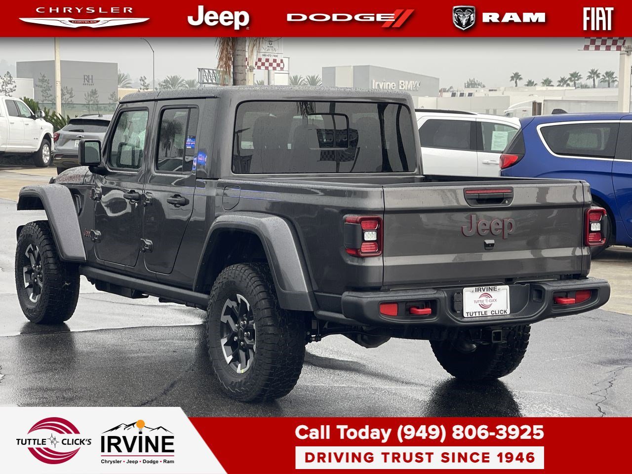 New 2026 Granite Crystal Metallic Clear-Coat Exterior Paint Jeep Rubicon image 4