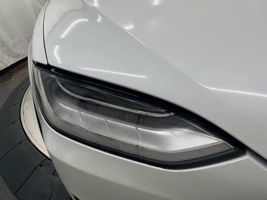 Used 2020 White Tesla Long Range image 10