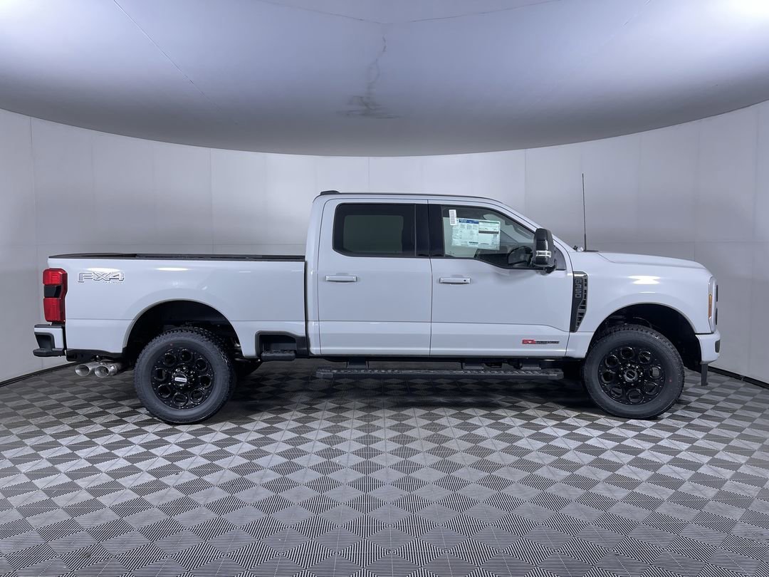 2025 Ford F-350 Super Duty Lariat - Photo 10