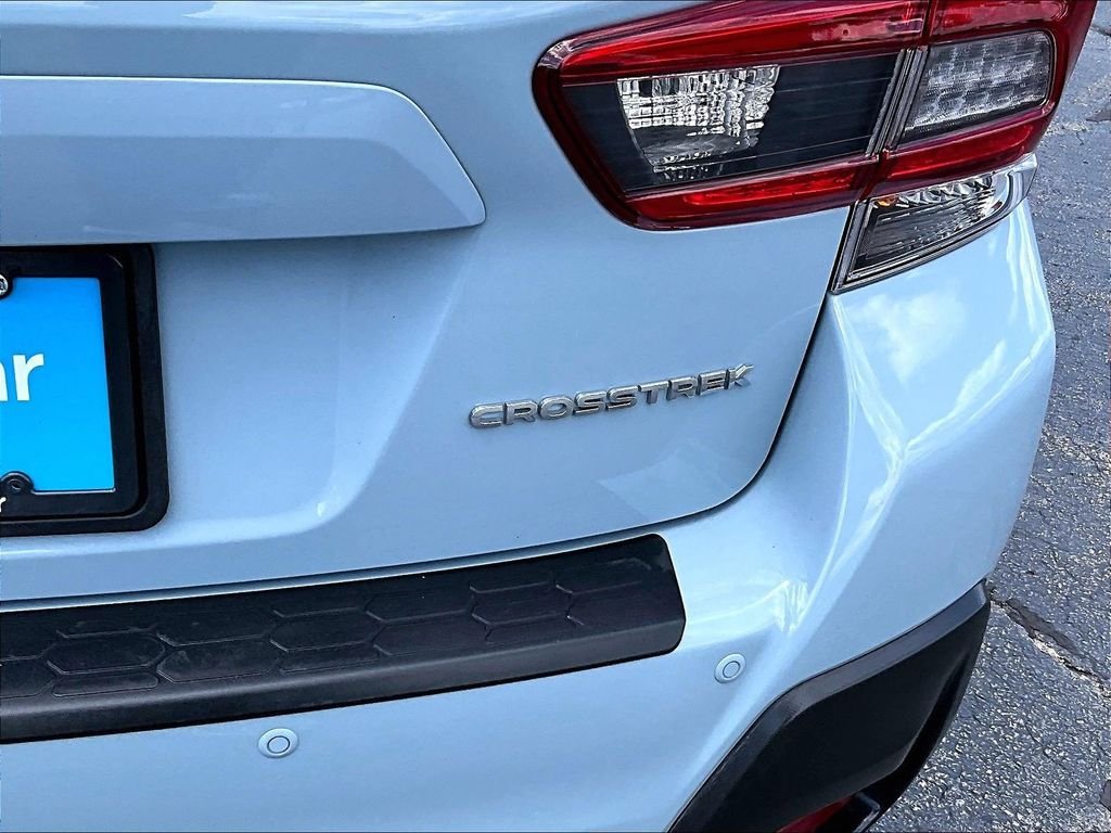 Used 2021 Gray Subaru Limited image 29