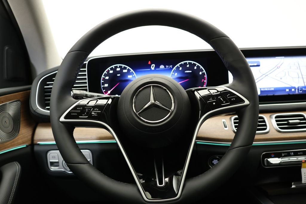 New 2026 Polar White Mercedes-Benz GLS 450 image 20