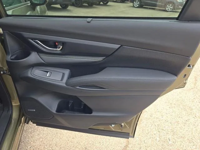 New 2026 AUTUMN GREEN METALLIC Subaru Onyx Edition Touring 7-Passenger image 42