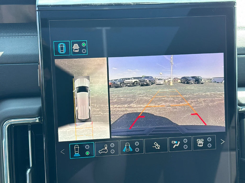 2026 GMC Yukon XL Denali - Photo 23