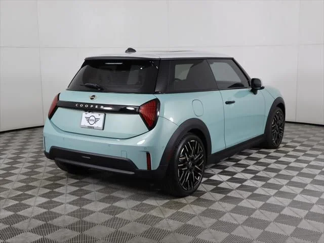 Used 2026 Ocean Wave Green Metallic MINI Iconic image 6