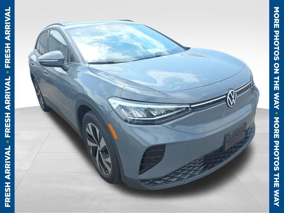 Used 2024 Gray Volkswagen Standard image 1