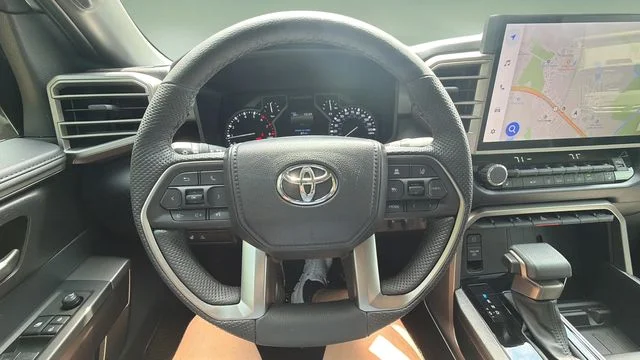Used 2026  Toyota SR5 image 12