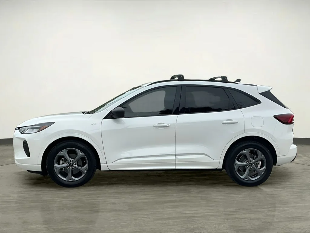Used 2023 White Ford ST-Line image 2
