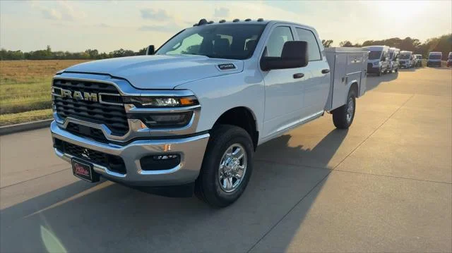 New 2026 Bright White Clear-Coat Exterior Paint RAM Tradesman image 5