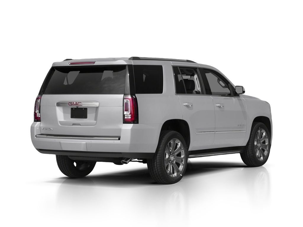 Used 2017 Silver GMC Denali image 2