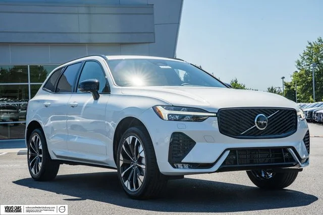 2026 Volvo XC60 B5 Plus