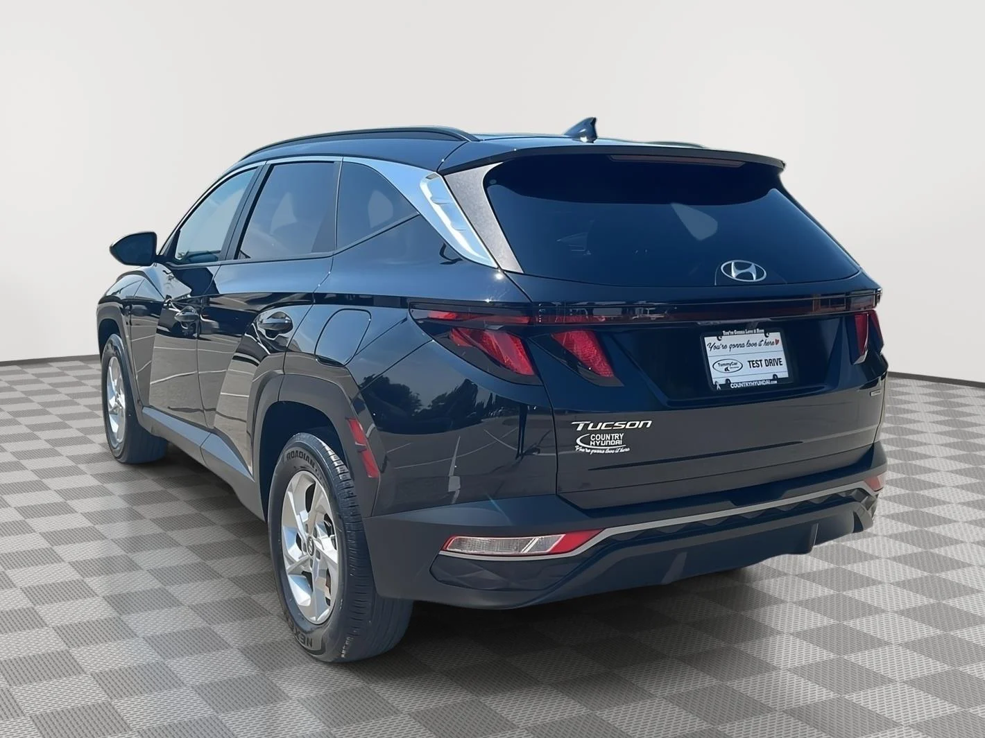 Certified Used 2024 Black Pearl Hyundai SEL image 7
