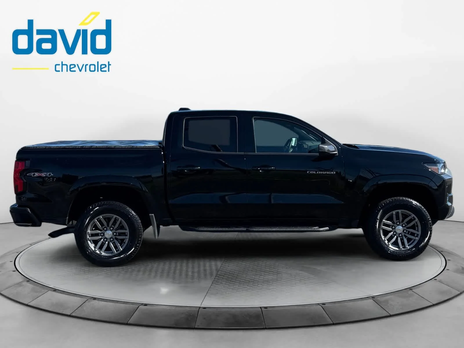 Used 2023 Black Chevrolet LT image 4