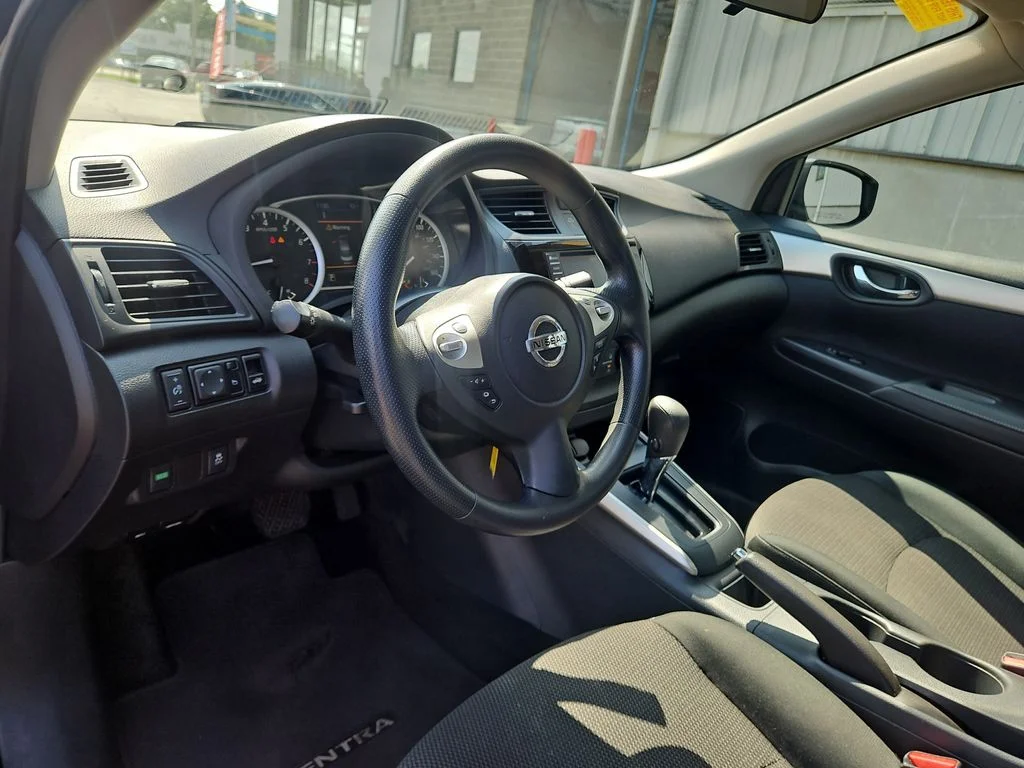 Used 2019 Black Nissan S image 19