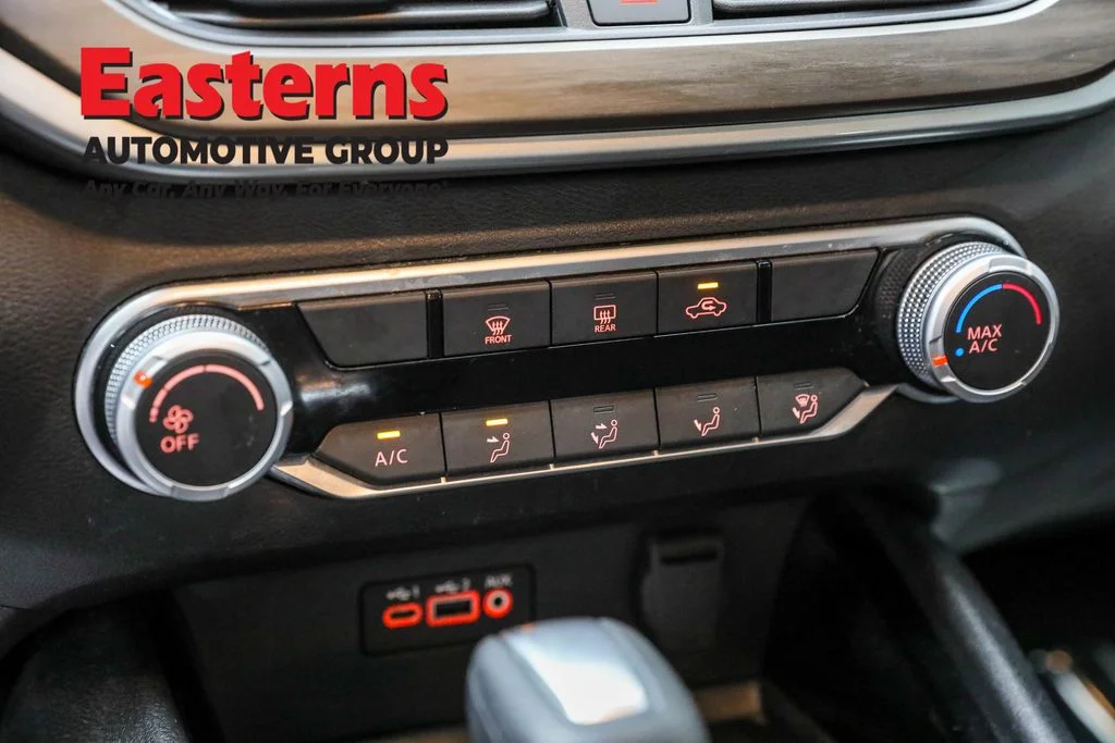 Used 2024 Black Nissan 2.5 SV image 20
