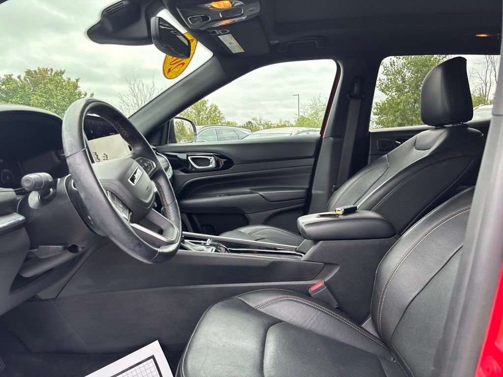Used 2022 Red Jeep Limited image 10