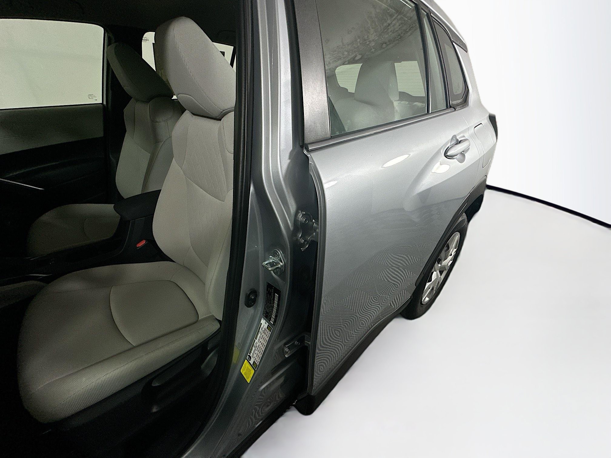 Used 2023 Silver Toyota L image 12