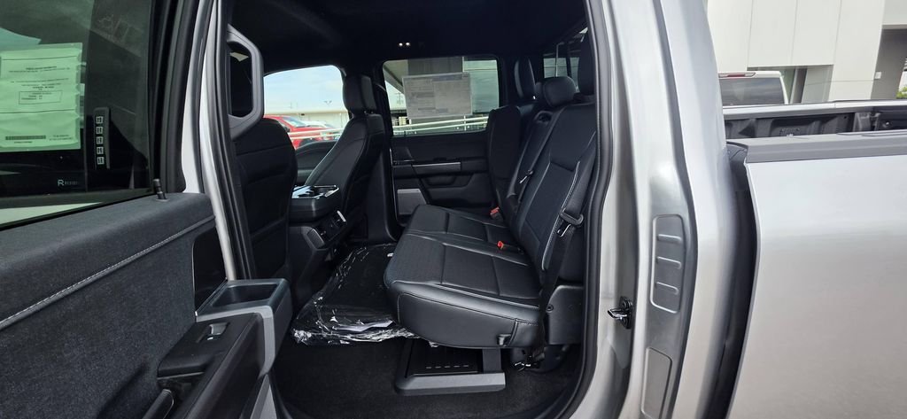 New 2026 Iconic Silver Metallic Ford Lariat® image 30