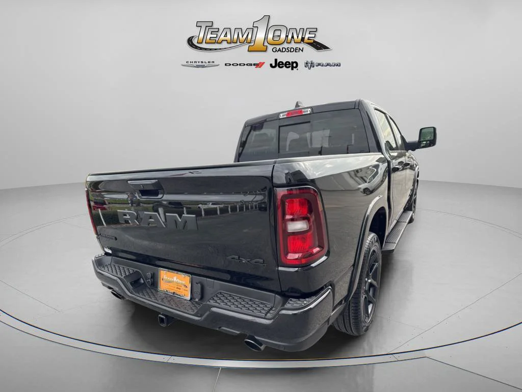 New 2026 Diamond Black Crystal Pearl-Coat Exterior Paint RAM Laramie image 9