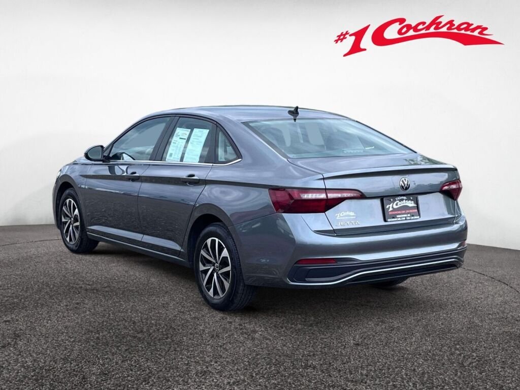 Used 2024 GRY/Grey Volkswagen S image 9