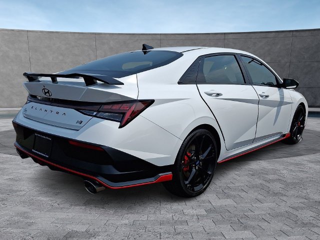 New 2026 White Hyundai Base image 7