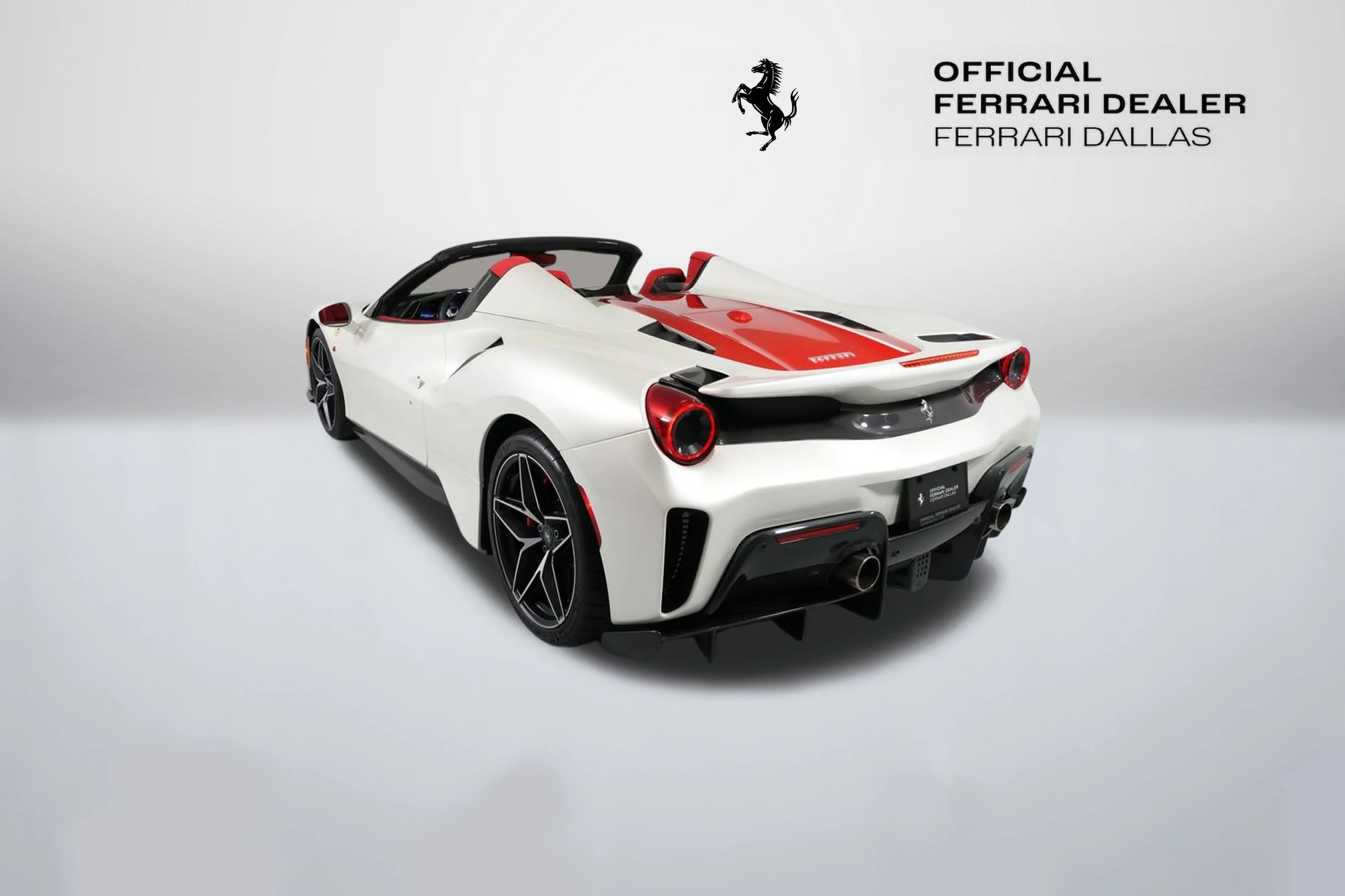Used 2020 Bianco Italia Ferrari Spider image 26