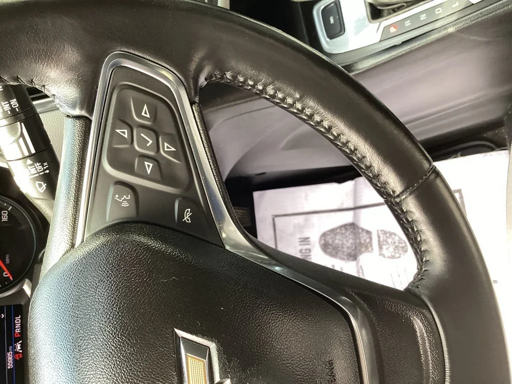 Used 2020 SUMMIT WHITE Chevrolet LT image 29