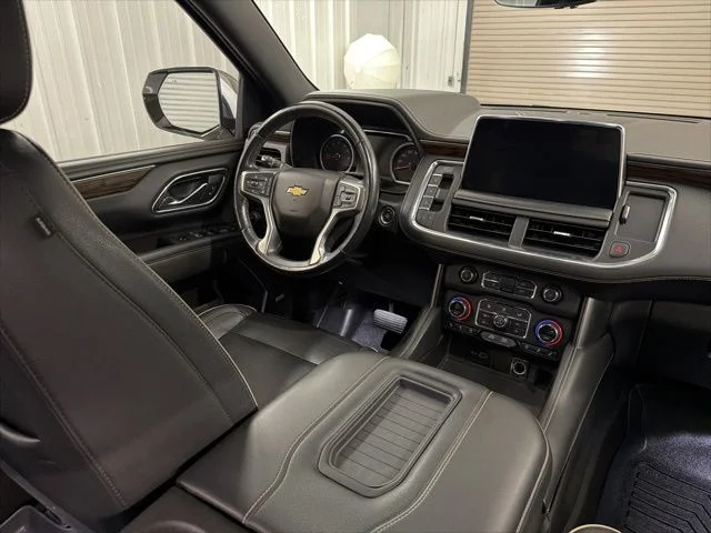 Used 2021 Summit White Chevrolet Premier image 20