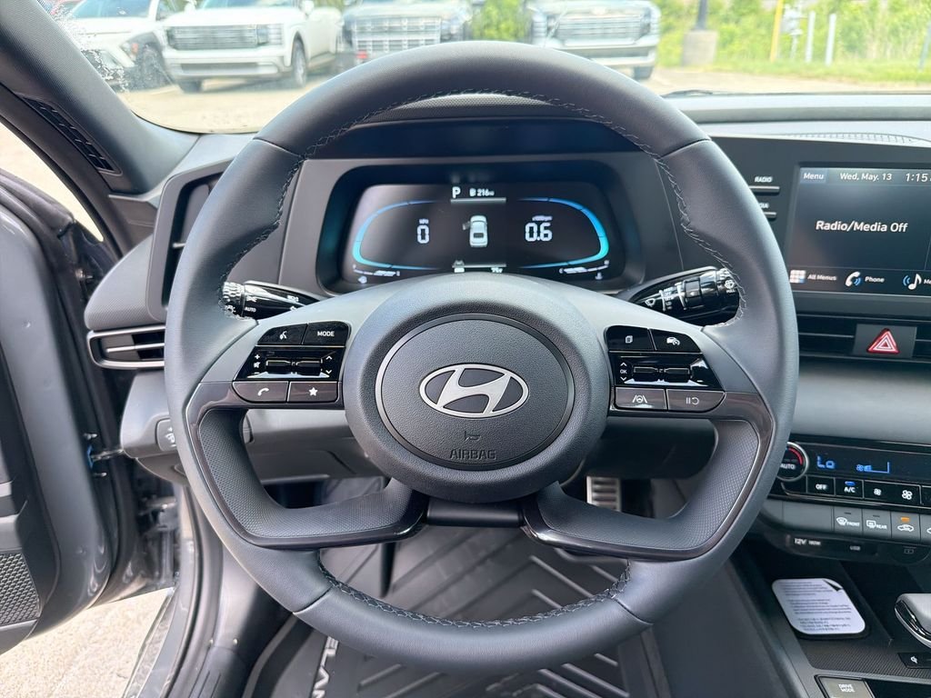 New 2026 Gray Hyundai SEL Sport image 11