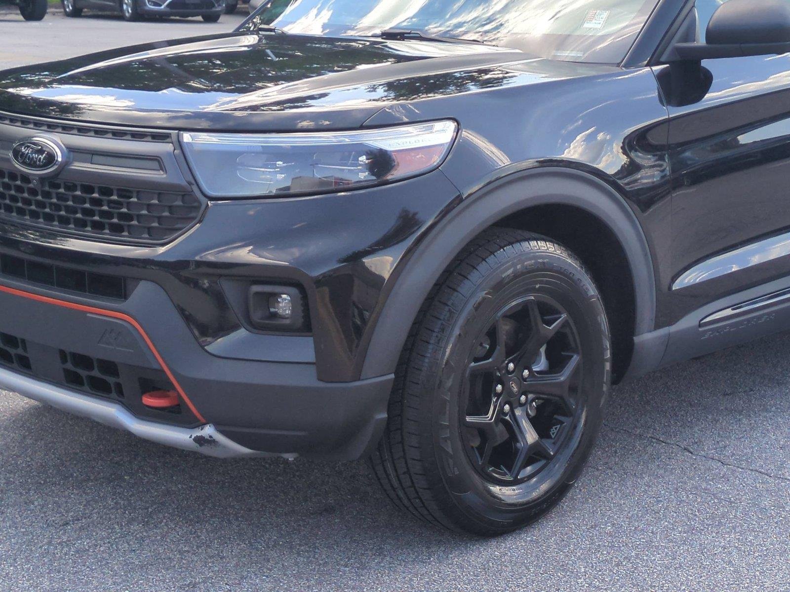 Used 2022 Agate Black Ford Timberline image 9