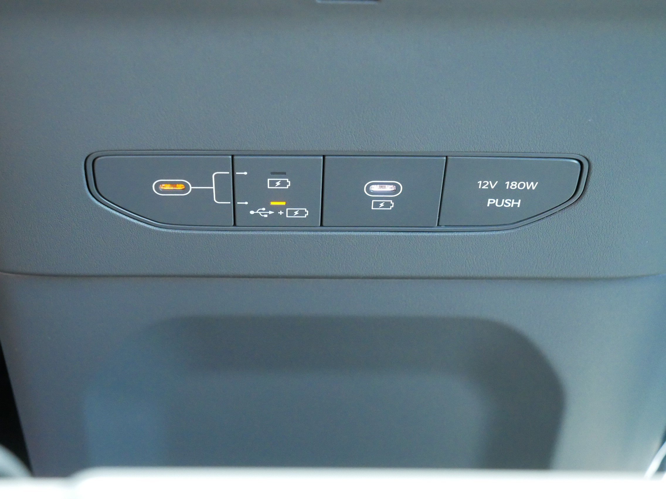 Certified Used 2024 Aurora Black Pearl Kia Land image 32