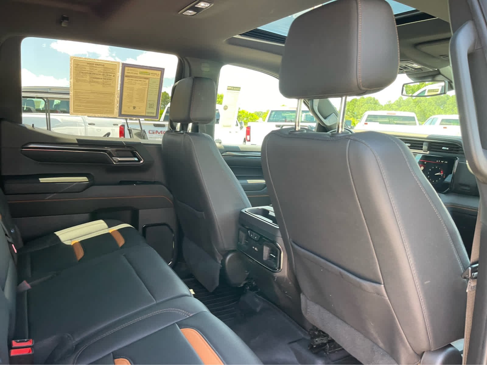 Used 2023 Sterling Metallic GMC AT4 image 24