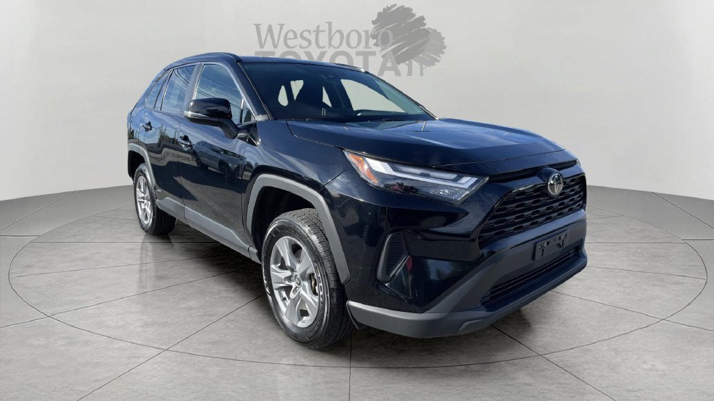 Used 2025 Midnight Black Metallic Toyota XLE image 1