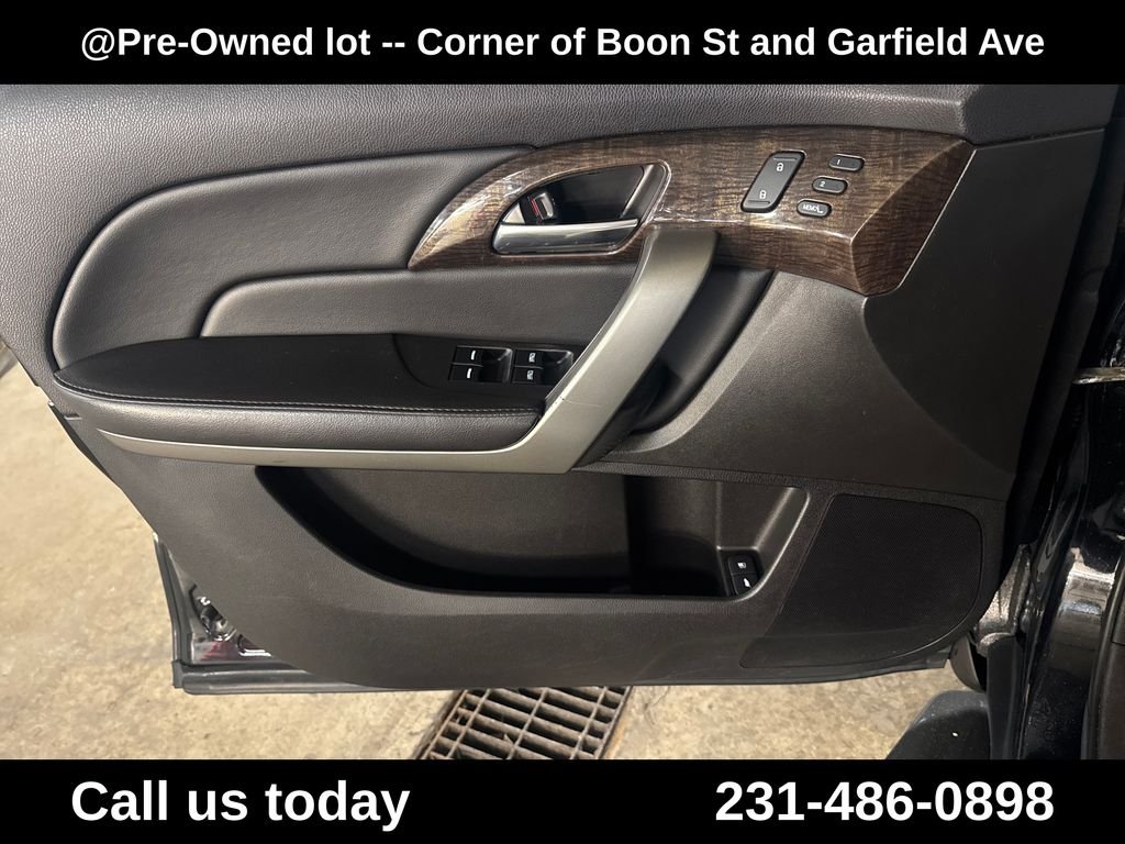 Used 2010  Acura Technology image 14