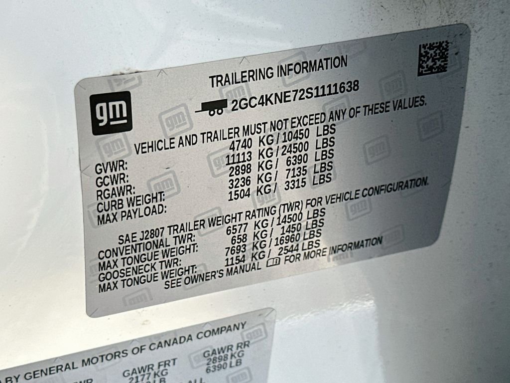 Used 2025 White Chevrolet LT image 32