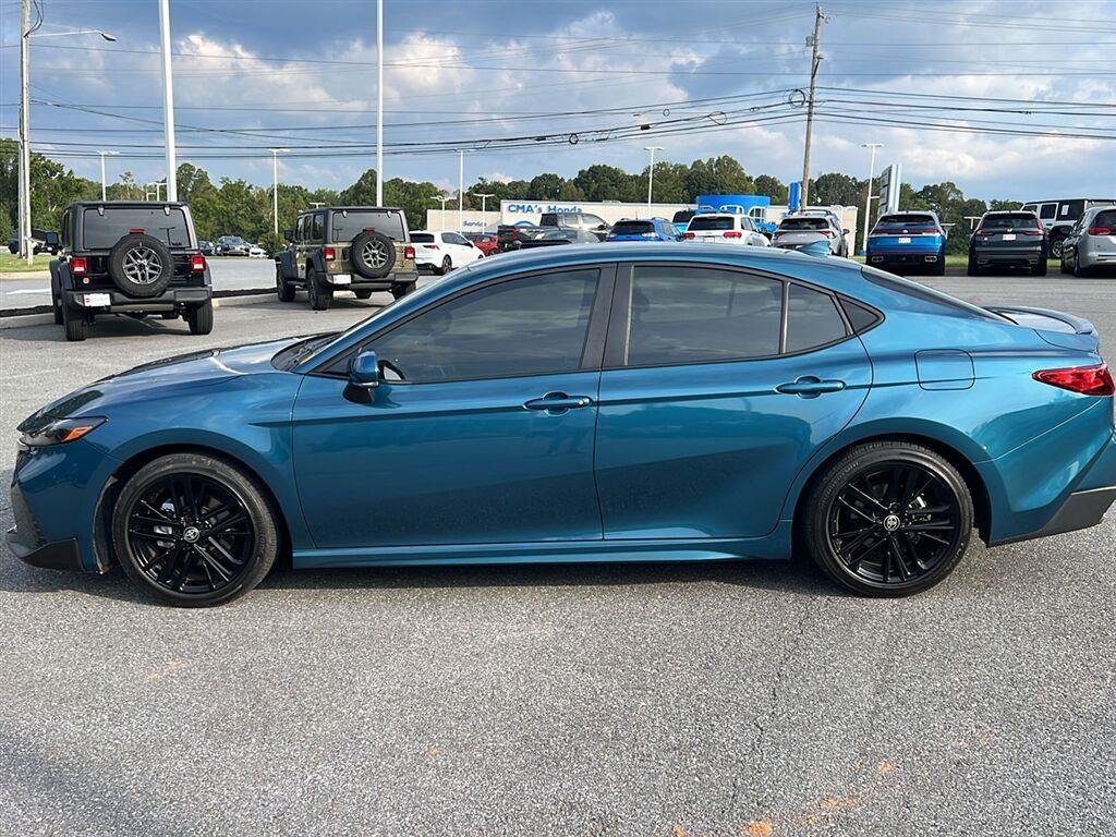 Used 2025 Ocean Gem Toyota SE image 2
