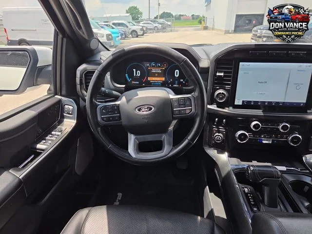 Used 2023 White Ford Lariat image 13