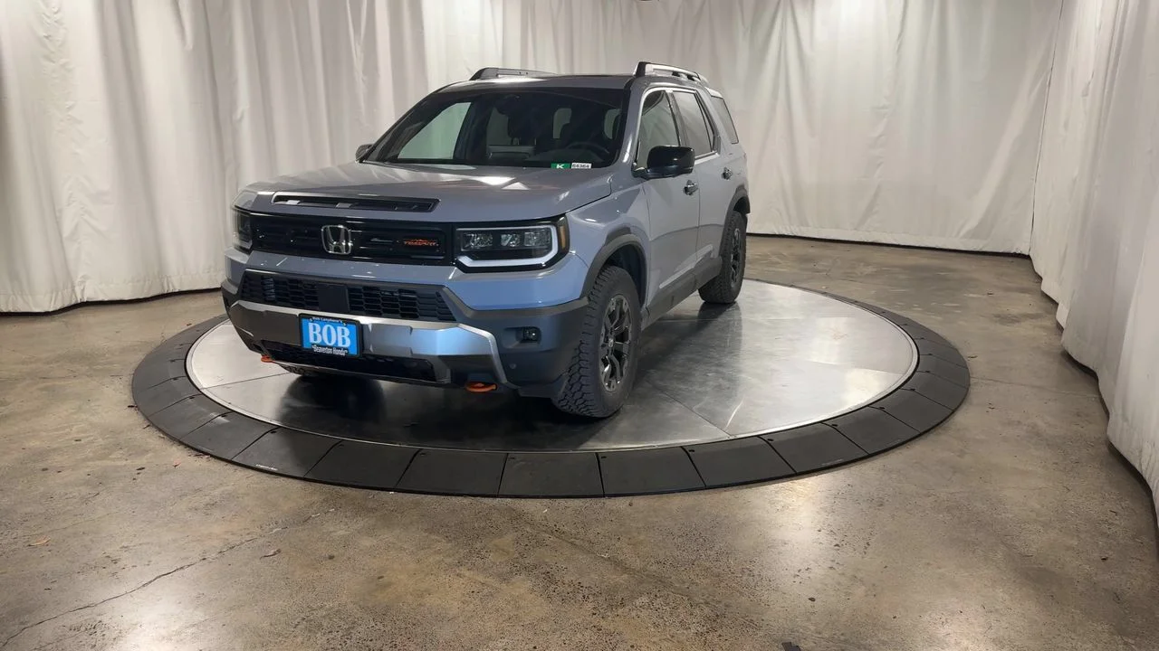 New 2026 Sonic Gray Pearl Honda TrailSport Elite image 7