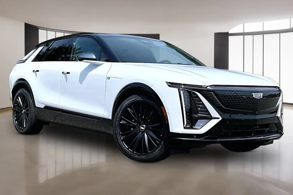 New 2026 Vibrant White Tricoat Cadillac Sport image 2