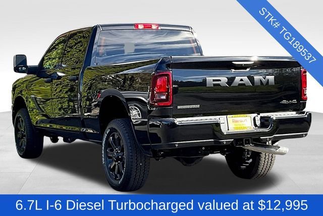 New 2026 Diamond Black Crystal Pearl-Coat Exterior Paint RAM Big Horn image 3