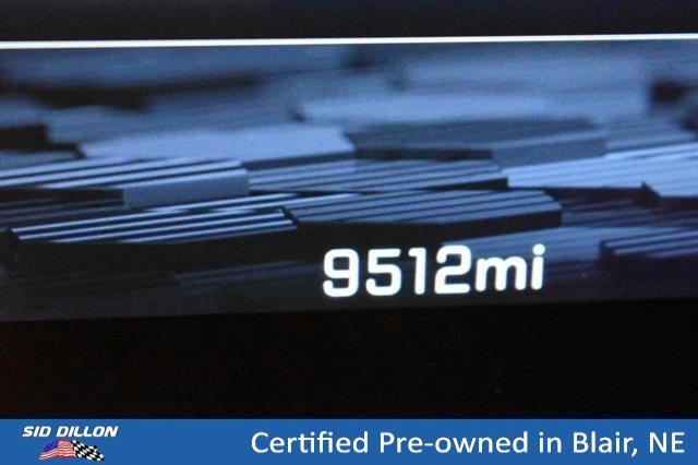 Used 2025 Sterling Gray Metallic Chevrolet Premier image 17