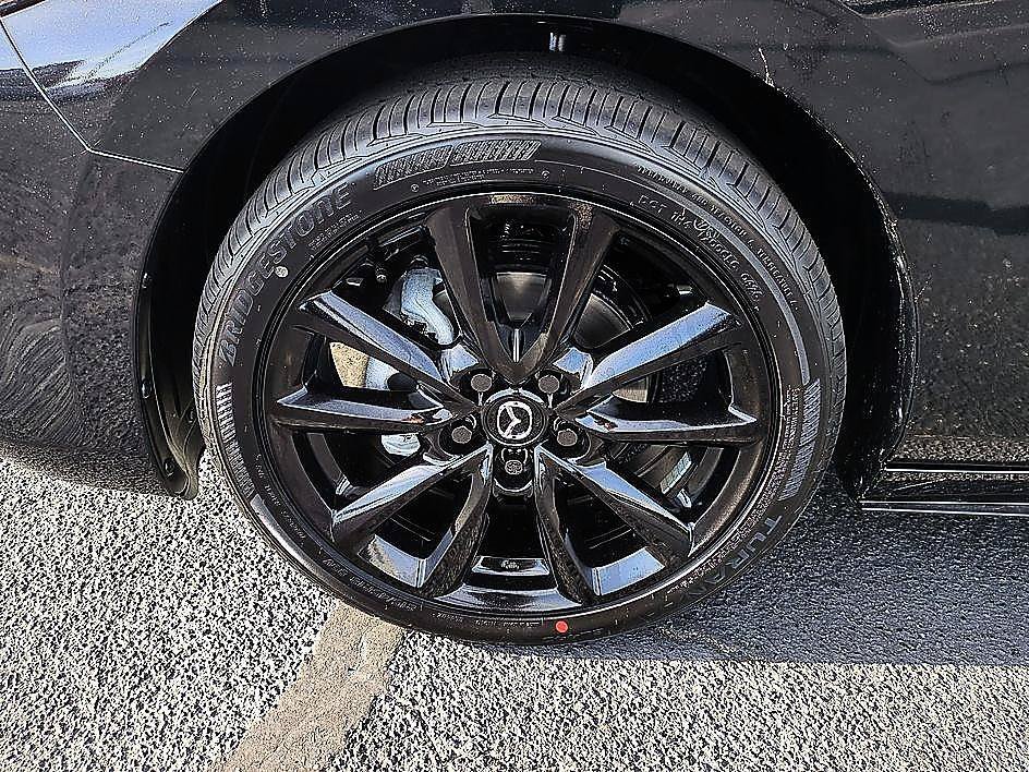 2026 Mazda Mazda3 Premium - Photo 10