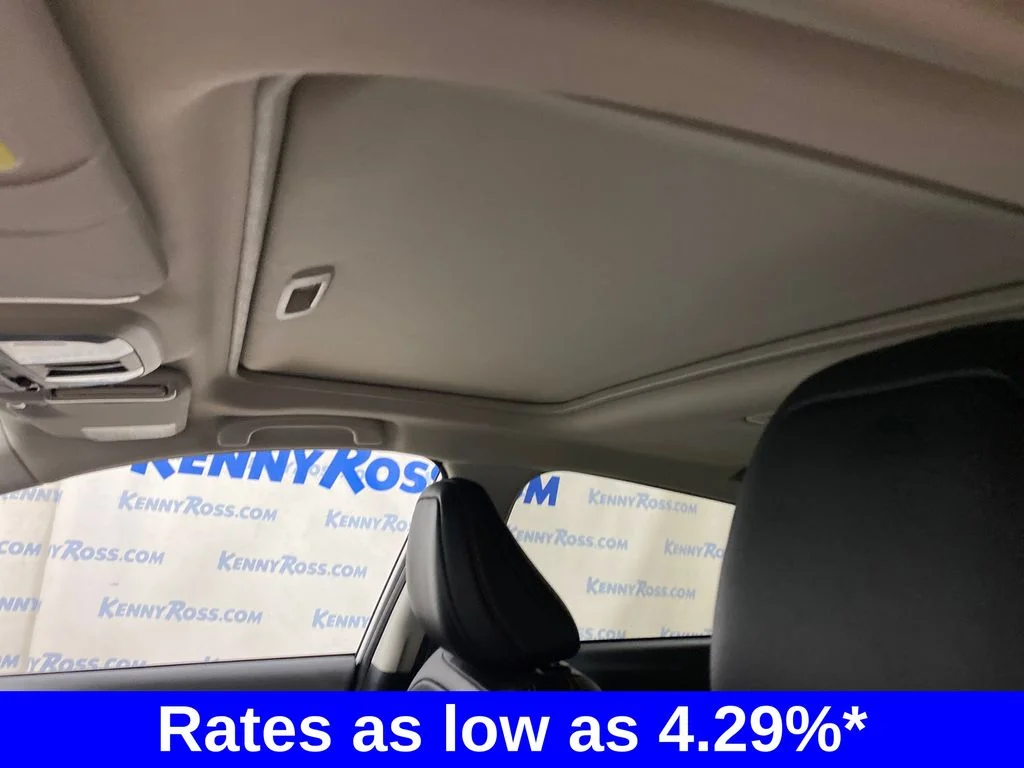 Used 2025 White Subaru Limited image 12