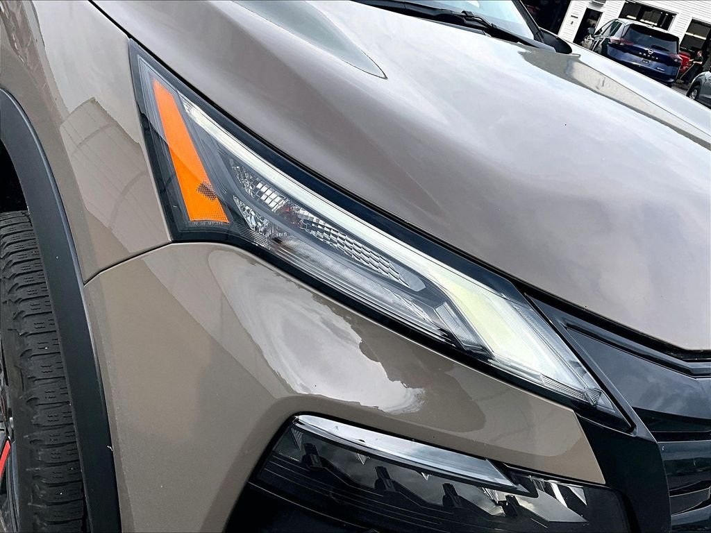 Used 2025 Baja Storm Metallic Nissan Rock Creek image 29