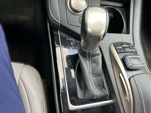 Used 2018 Silver Lexus 350 image 22