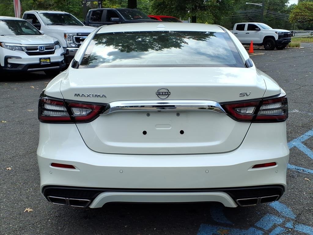 2023 Nissan Maxima SV
