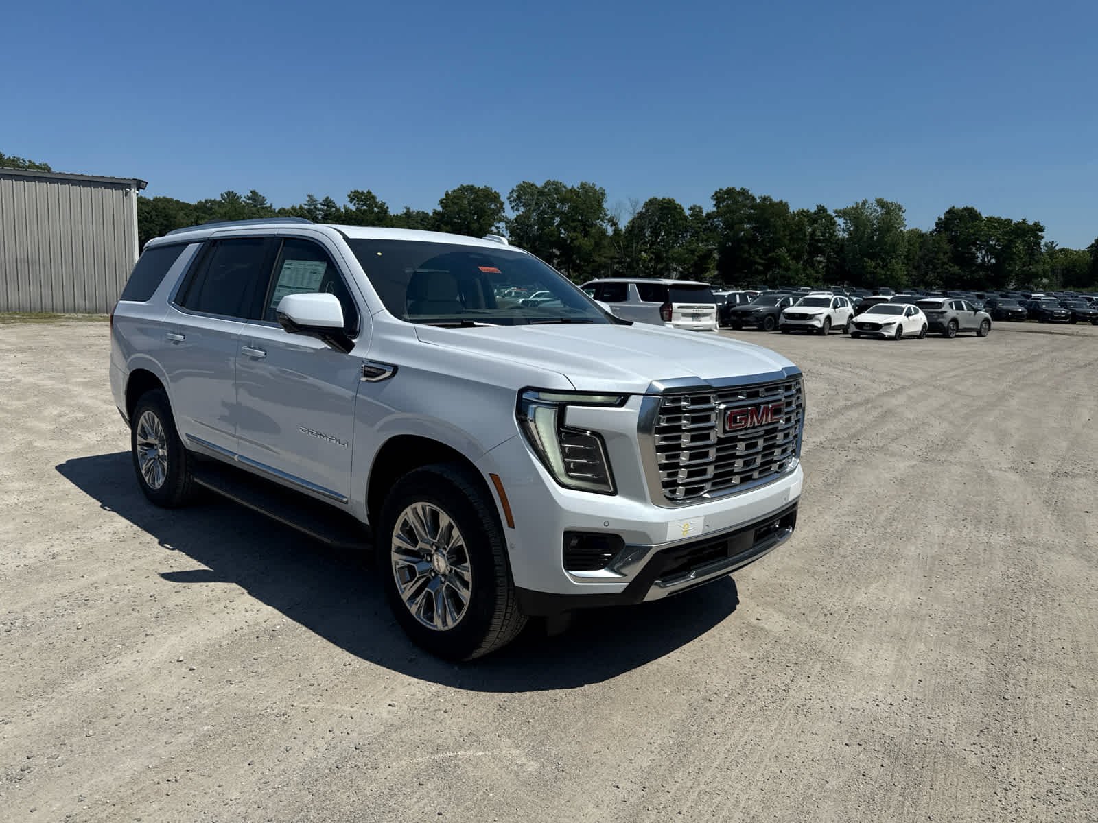 2026 GMC Yukon Denali - Photo 7