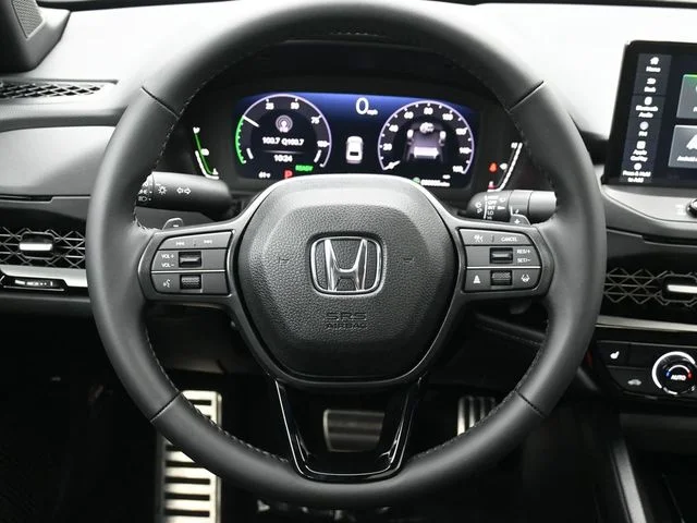 New 2026 Urban Gray Pearl Honda Sport-L image 25