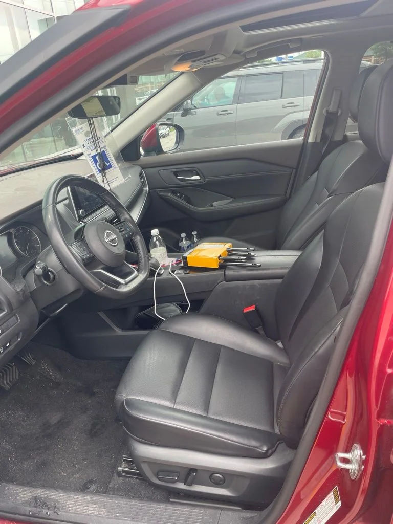 Used 2023 Red Nissan SV image 6