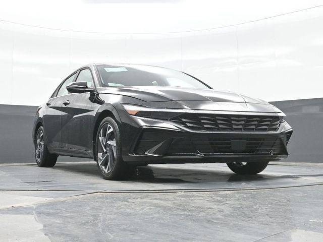 New 2026 Black Hyundai Limited image 22